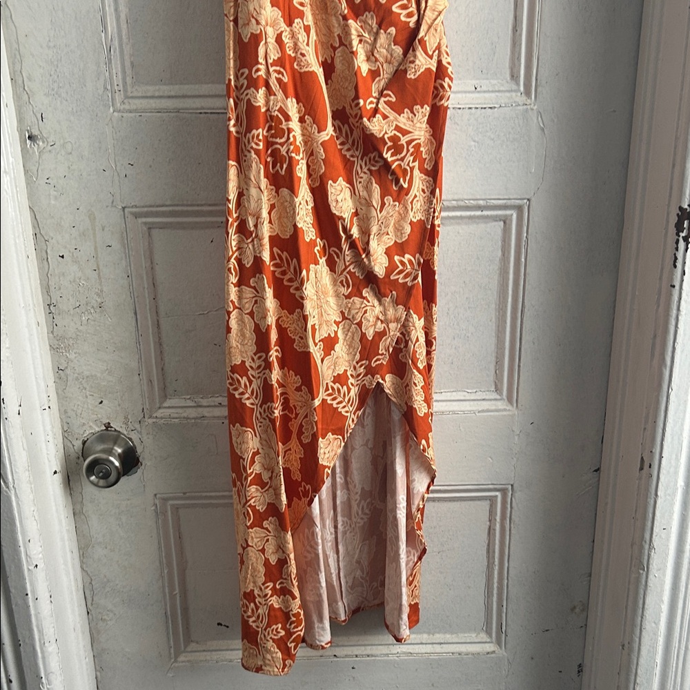 NWT Shore Floral Orange and Cream Maxi Dress- size XS with STRETCH - Picture 3 of 4